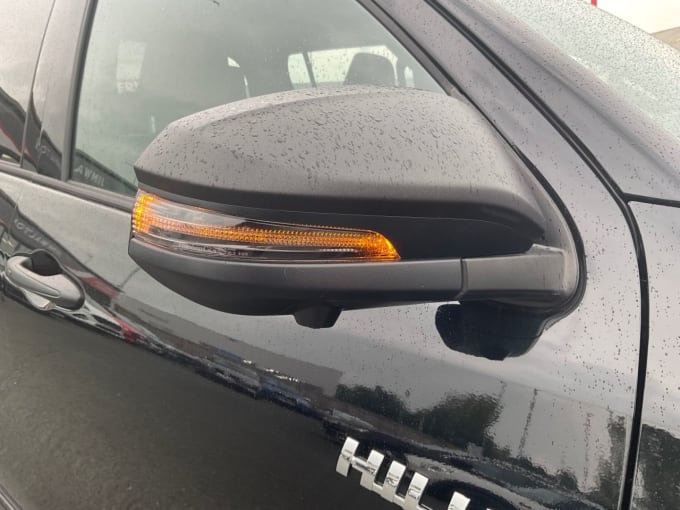 2025 Toyota Hi-lux