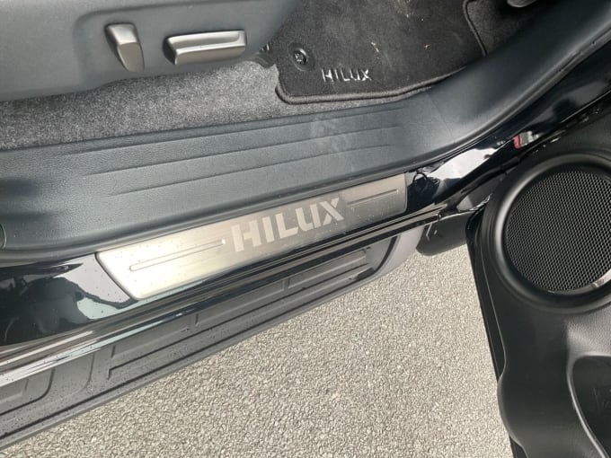 2025 Toyota Hi-lux