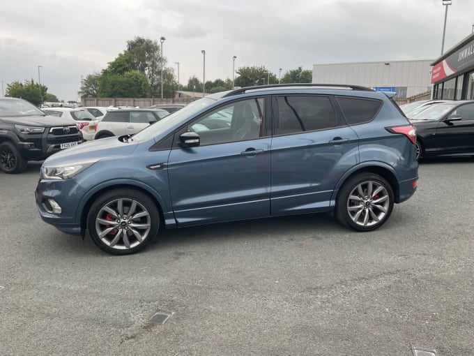 2025 Ford Kuga