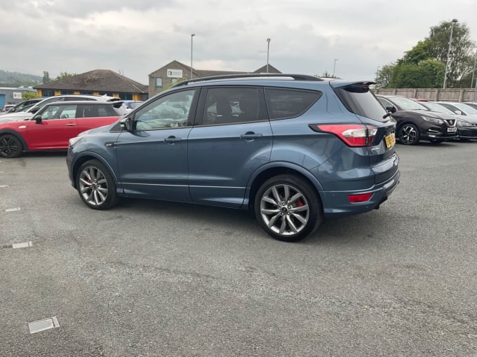 2025 Ford Kuga