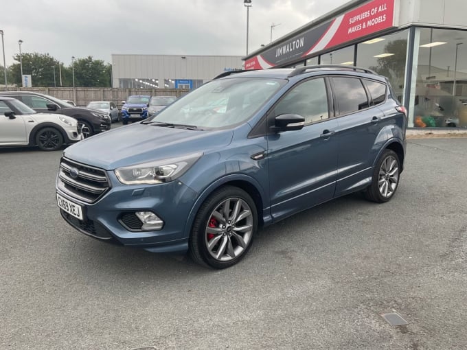 2025 Ford Kuga