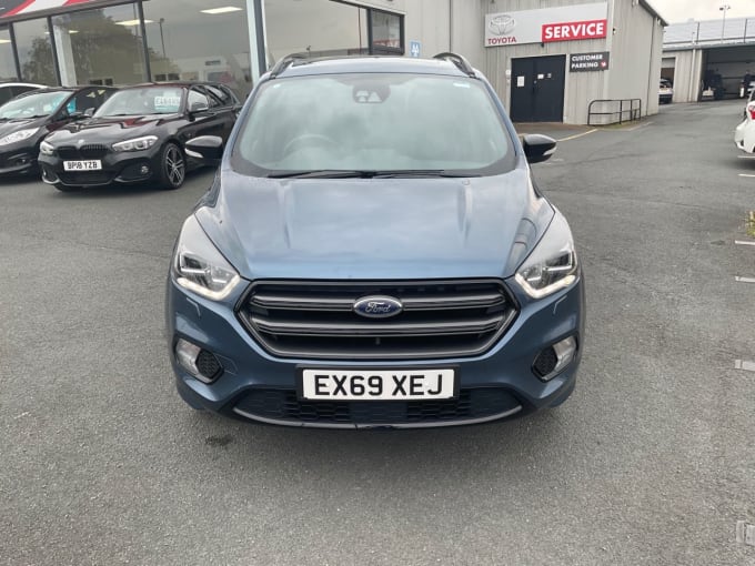 2025 Ford Kuga