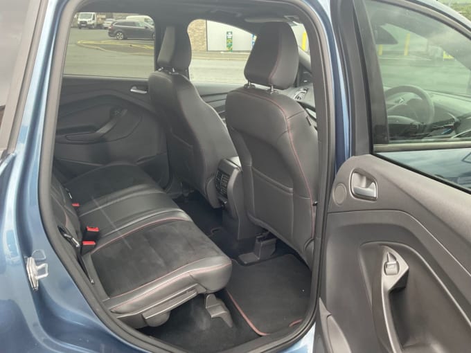 2025 Ford Kuga