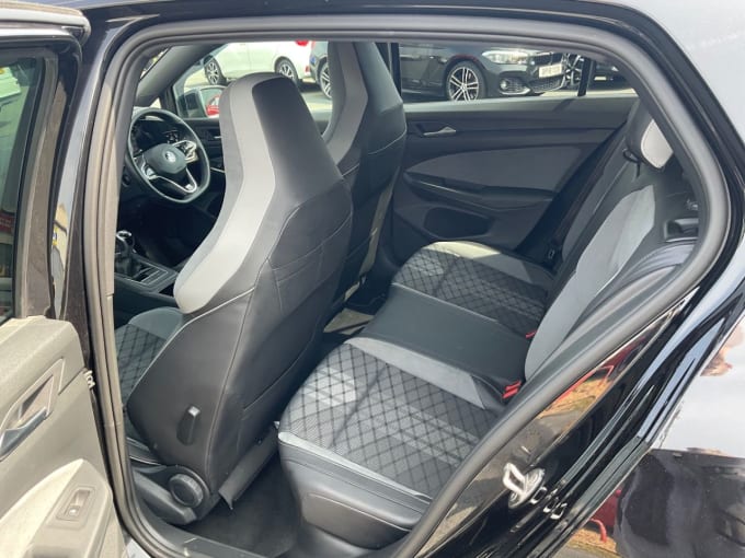 2025 Volkswagen Golf