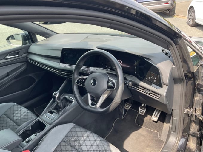 2025 Volkswagen Golf