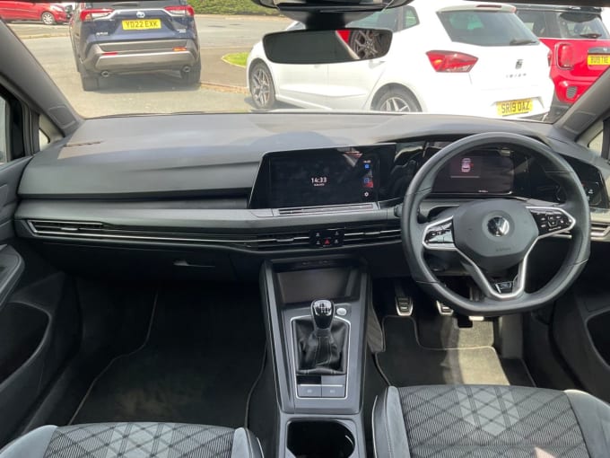 2025 Volkswagen Golf