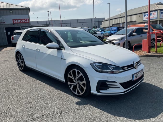 2025 Volkswagen Golf