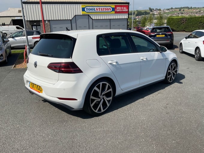2025 Volkswagen Golf