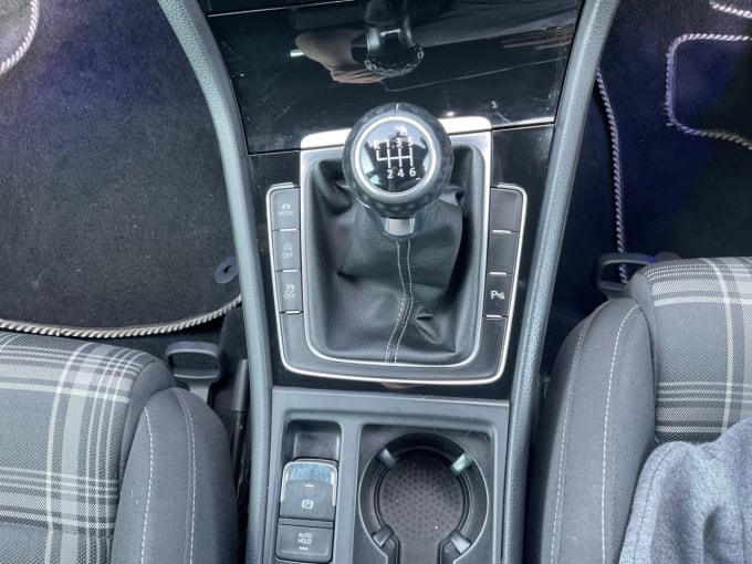 2025 Volkswagen Golf