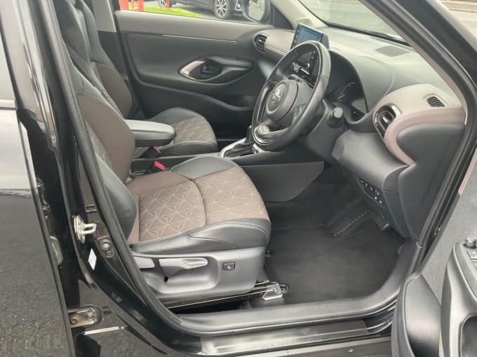 2025 Toyota Yaris Cross