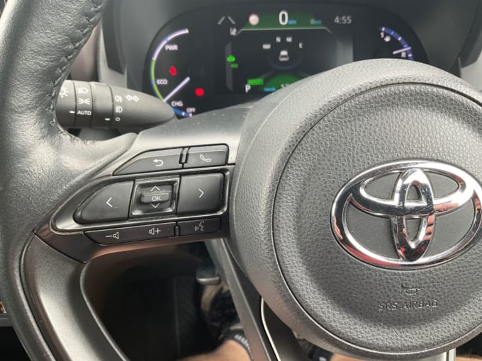 2025 Toyota Yaris Cross