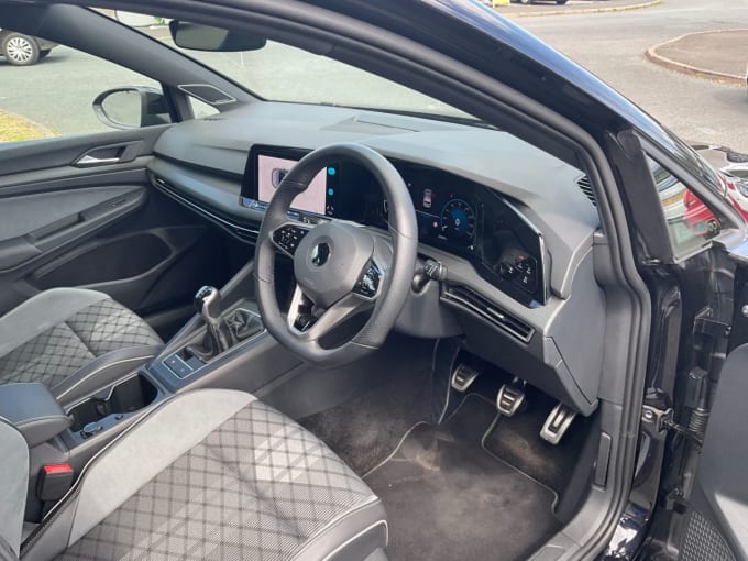 2025 Volkswagen Golf