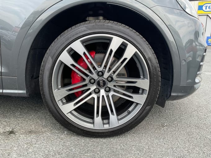 2025 Audi Sq5