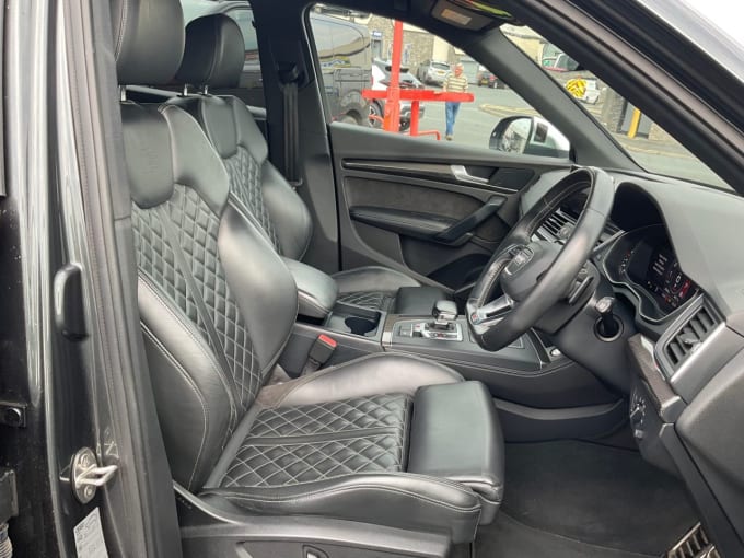 2025 Audi Sq5