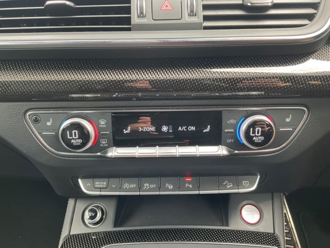 2025 Audi Sq5