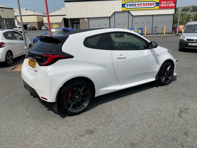 2025 Toyota Yaris