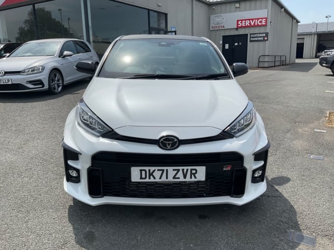 2025 Toyota Yaris