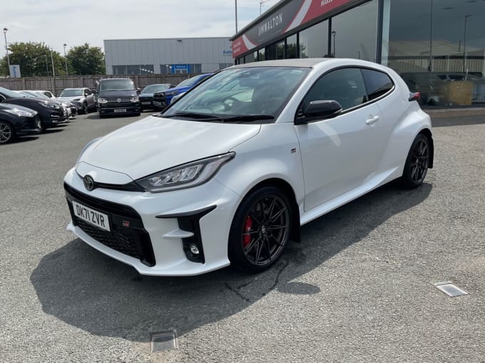 2025 Toyota Yaris