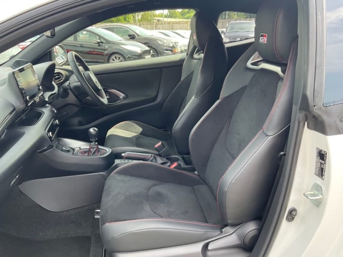 2025 Toyota Yaris