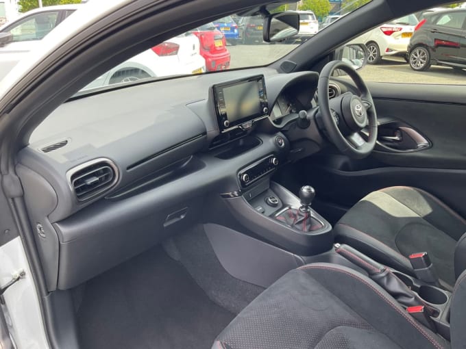 2025 Toyota Yaris