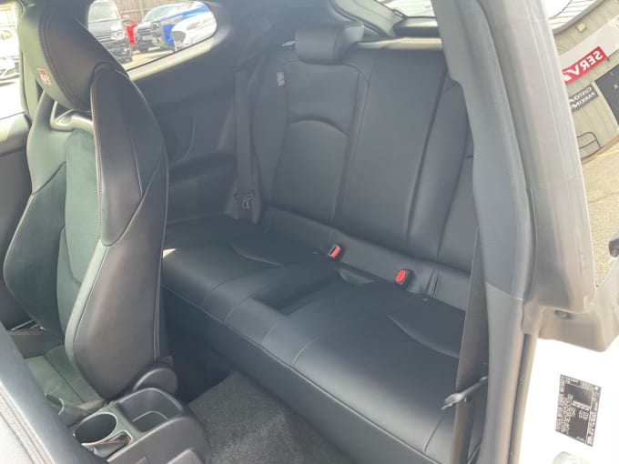 2025 Toyota Yaris