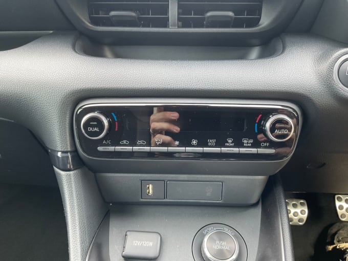 2025 Toyota Yaris