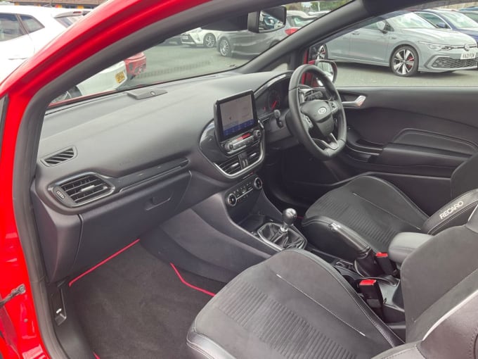 2025 Ford Fiesta