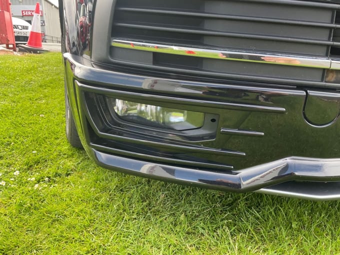2025 Volkswagen Transporter Sportline