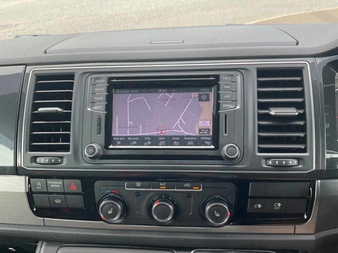 2025 Volkswagen Transporter Sportline