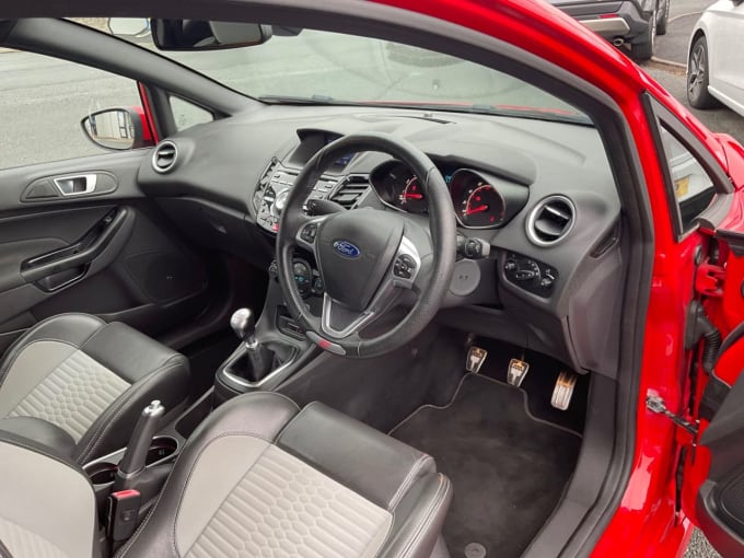 2025 Ford Fiesta