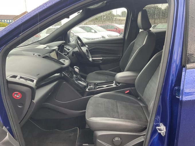 2025 Ford Kuga