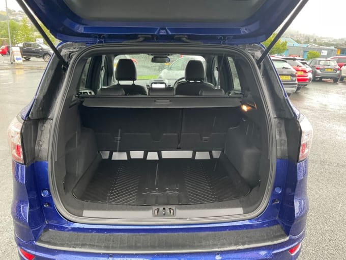 2025 Ford Kuga