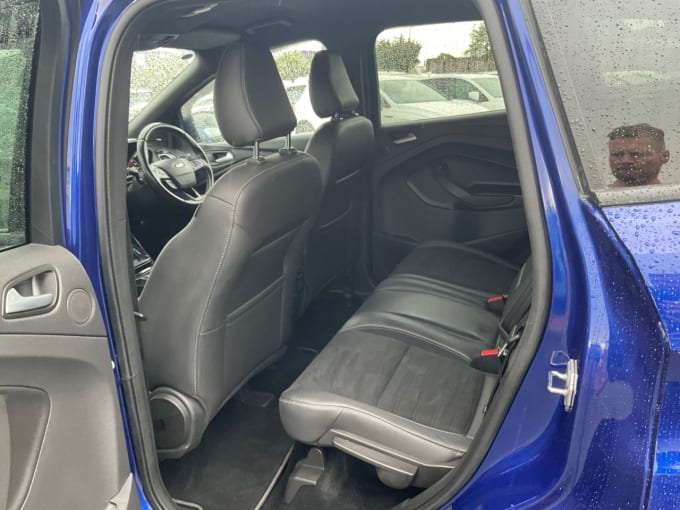 2025 Ford Kuga
