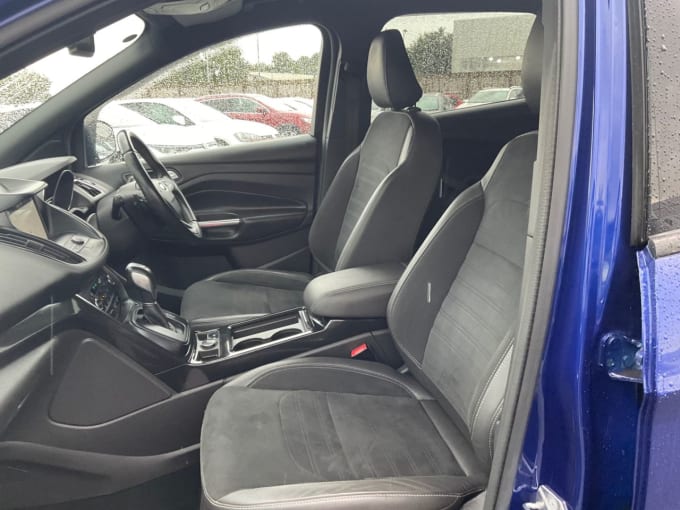 2025 Ford Kuga