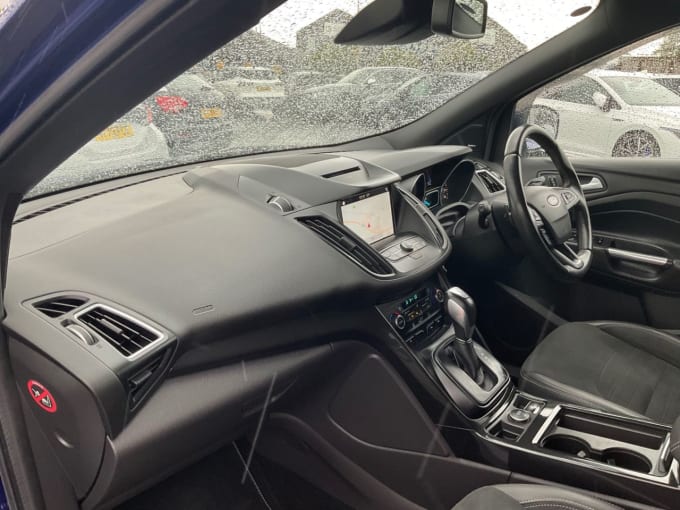 2025 Ford Kuga