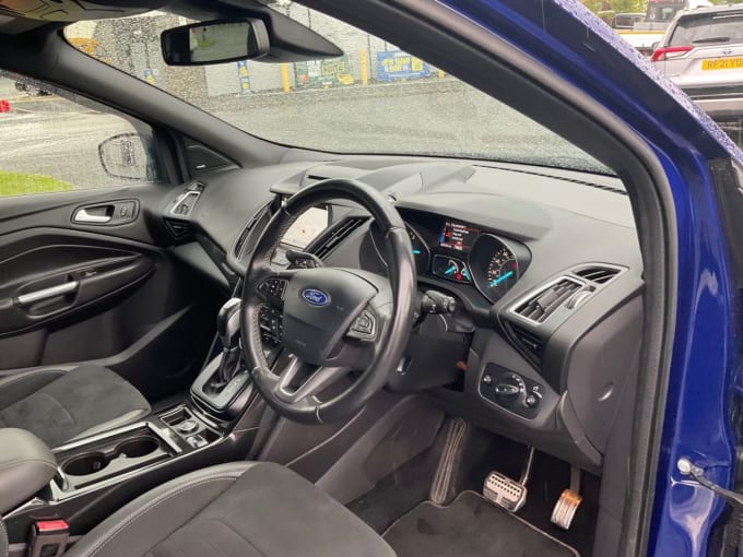 2025 Ford Kuga