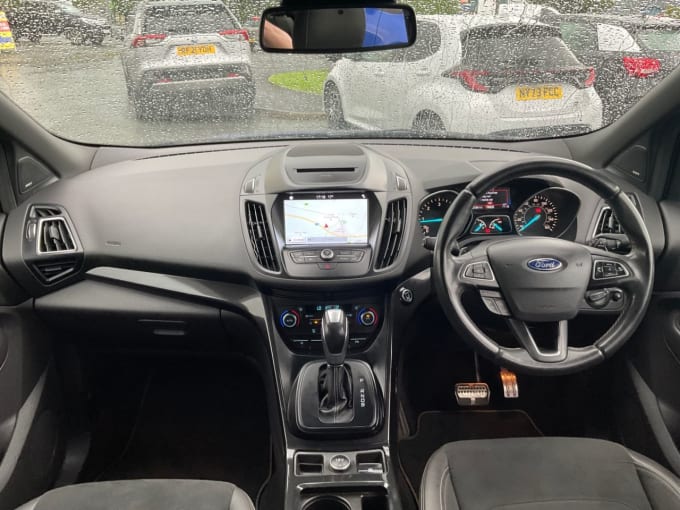 2025 Ford Kuga