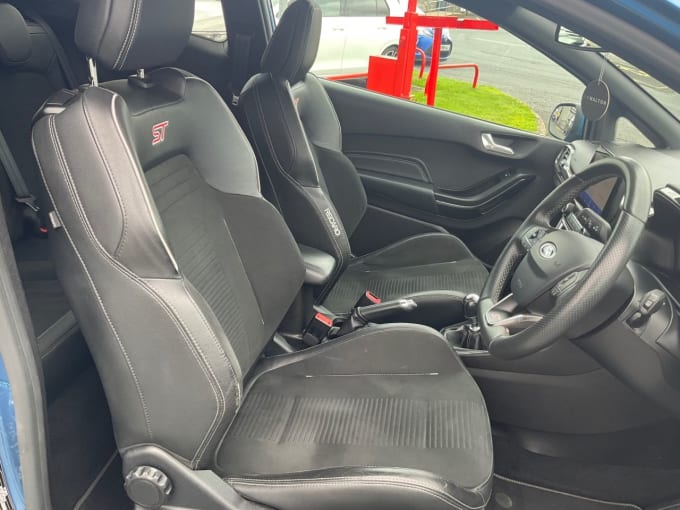 2025 Ford Fiesta