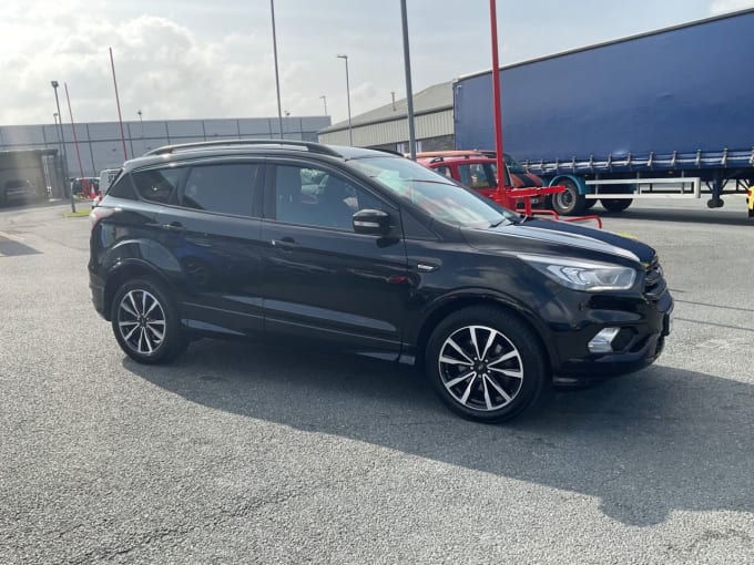 2025 Ford Kuga