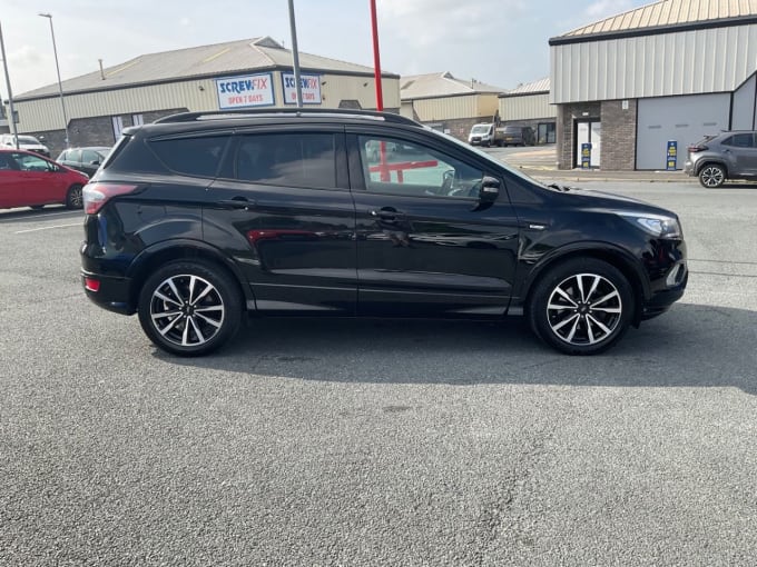 2025 Ford Kuga