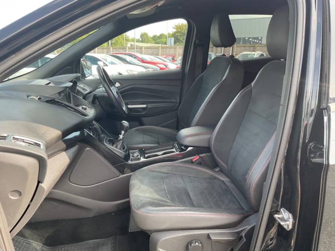 2025 Ford Kuga