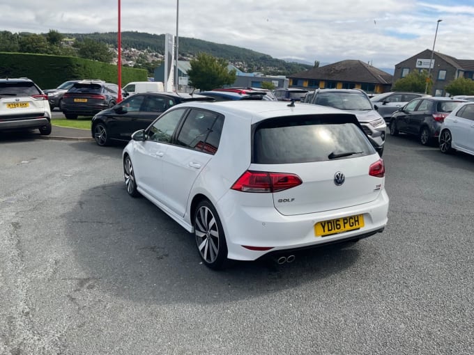 2016 Volkswagen Golf