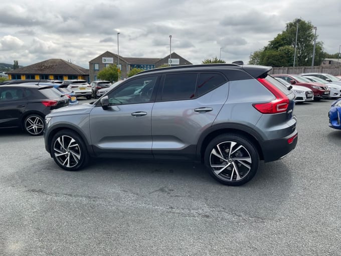 2025 Volvo Xc40