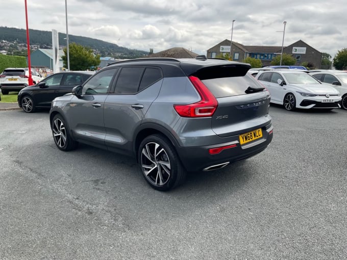 2025 Volvo Xc40