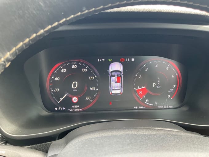 2025 Volvo Xc40