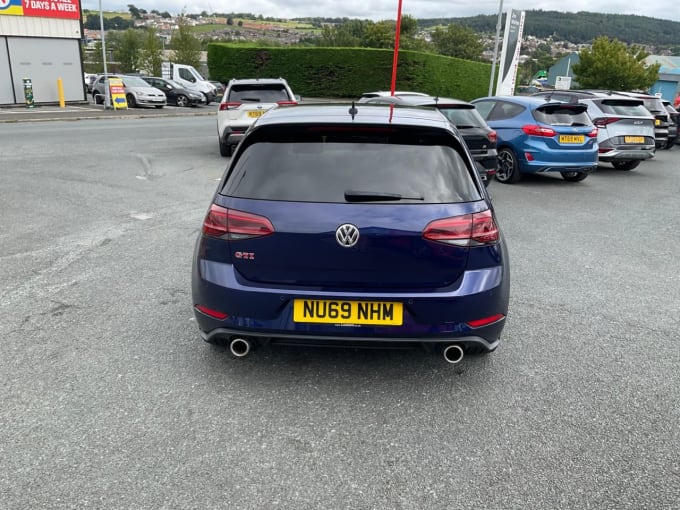 2025 Volkswagen Golf