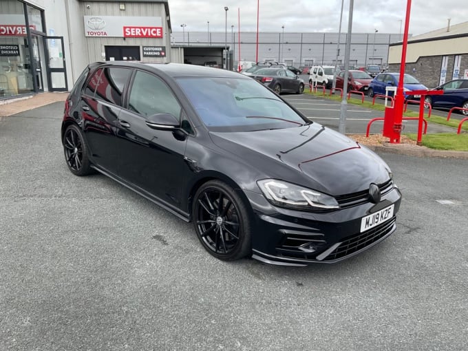 2025 Volkswagen Golf