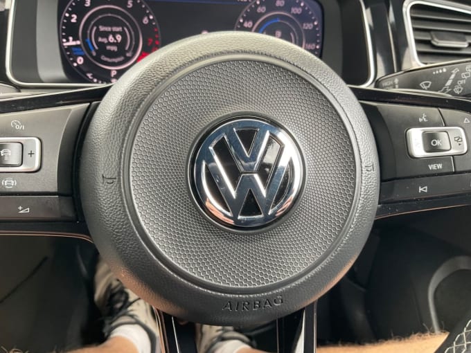 2025 Volkswagen Golf