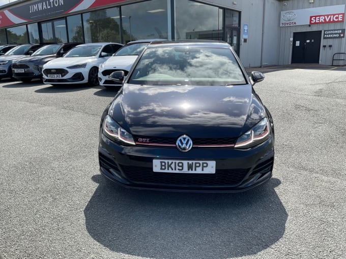 2025 Volkswagen Golf