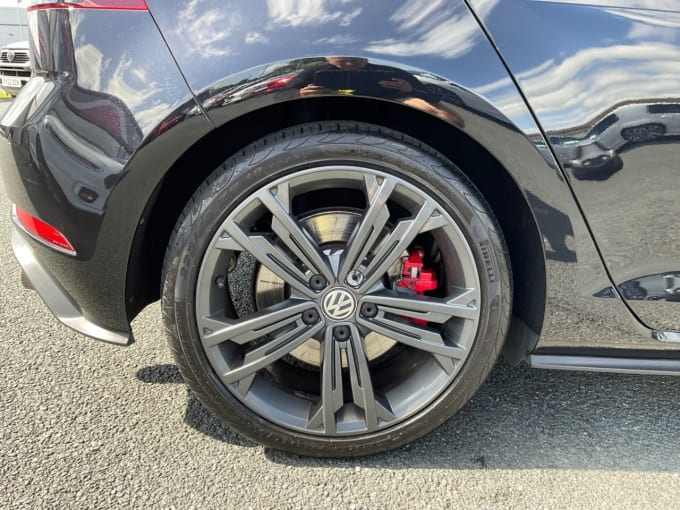 2025 Volkswagen Golf